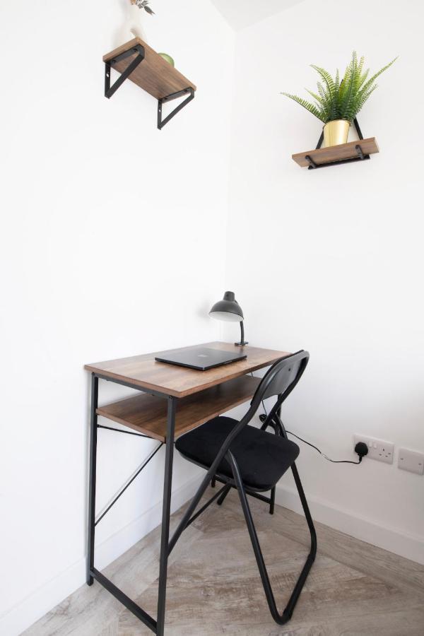 Connaught House - City Centre - Free Parking & Wi-Fi Διαμέρισμα Κάρντιφ Εξωτερικό φωτογραφία